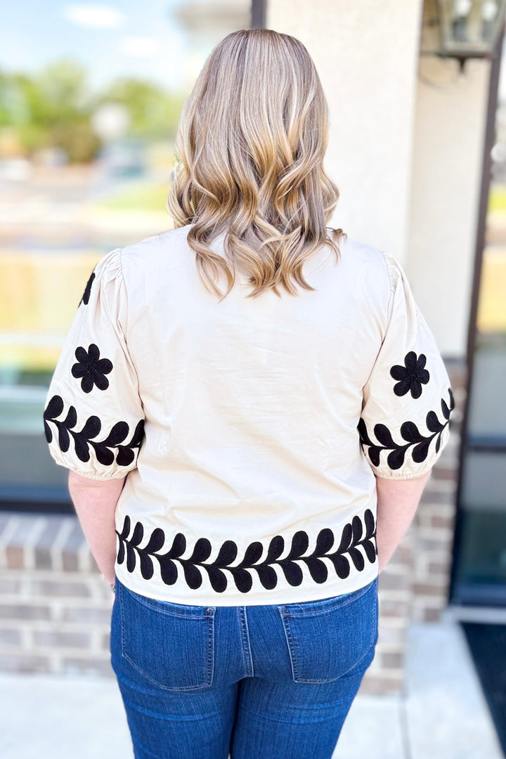 CREAM & BLACK FLORAL EMBROIDERED PUFF SLEEVE TOP