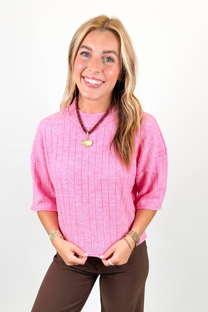 PINK GRID PATTERN HALF SWEATER