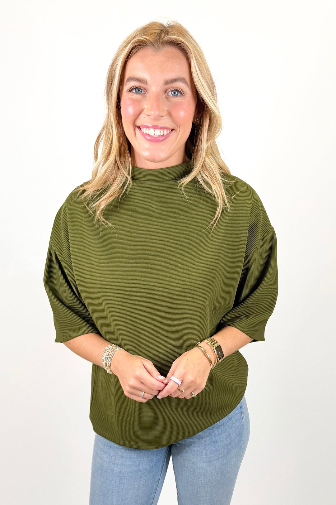 OLIVE RIBBED MOCK NECK SHORT SLEEVE TOP