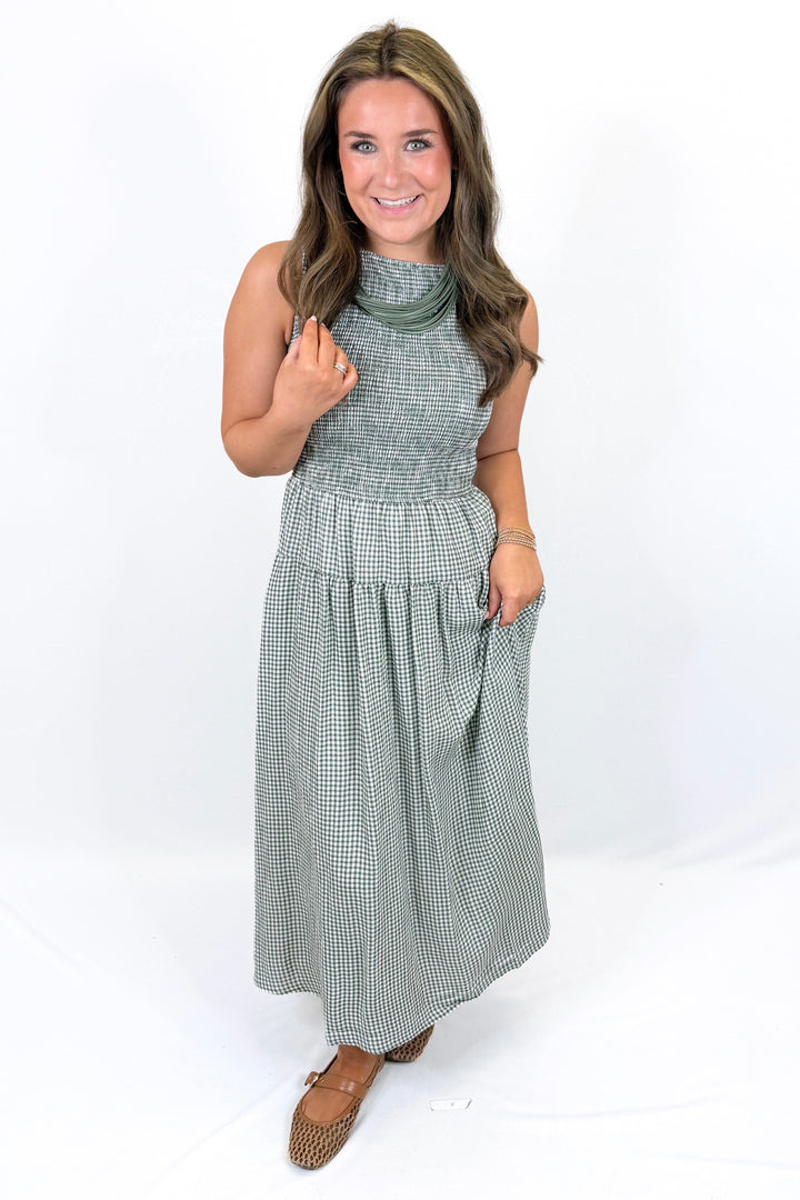 GREEN GINGHAM SMOCKED SLEEVELESS MIDI DRESS