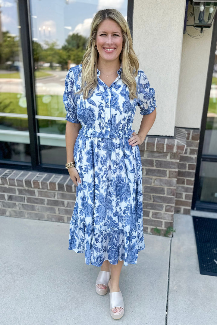 BLUE FLORAL SMOCKED MIDI DRESS