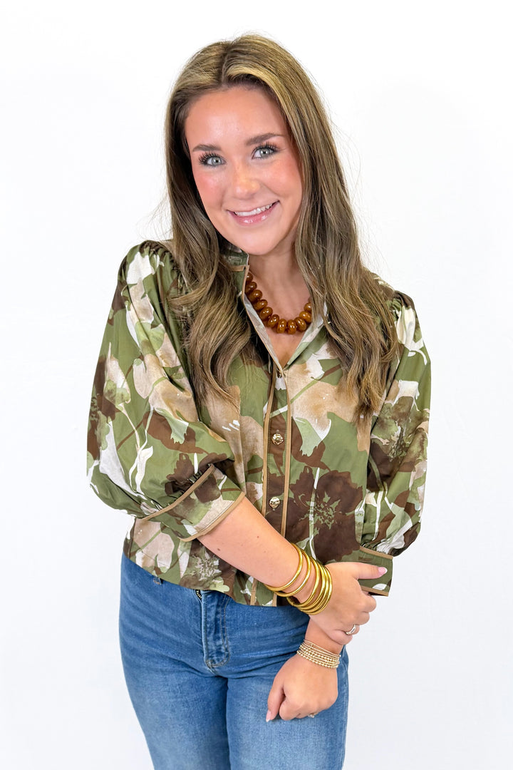 OLIVE FALL PRINT PIPING DETAIL BUTTON TOP