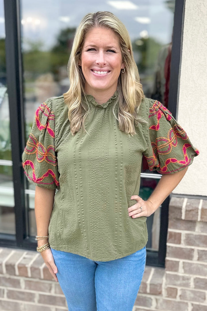 OLIVE SEERSUCKER TEXTURE EMBROIDERED SLEEVE TOP