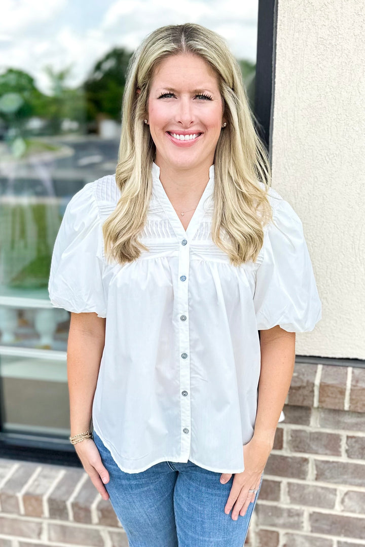 WHITE HALF SLEEVE TUCK PLEAT TOP