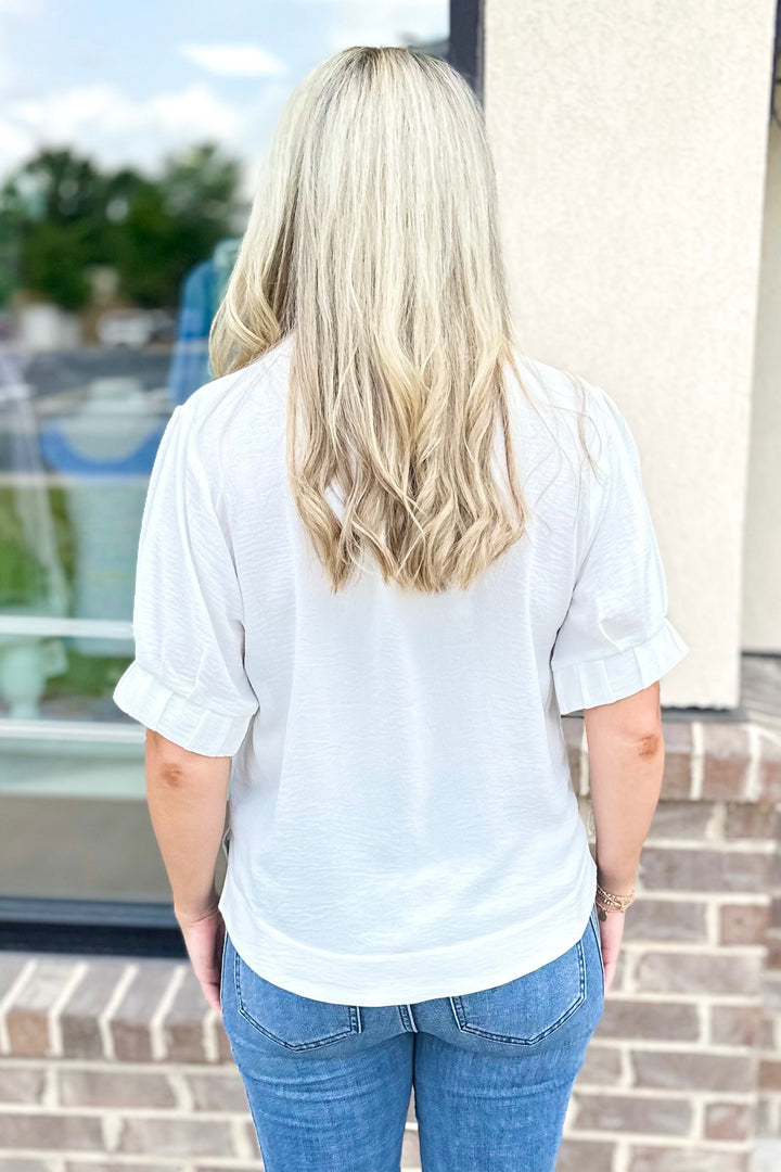 WHITE VNECK COLLAR TUNIC TOP