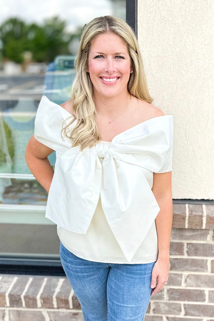 IVORY BIG BOW OFF SHOULDER TOP