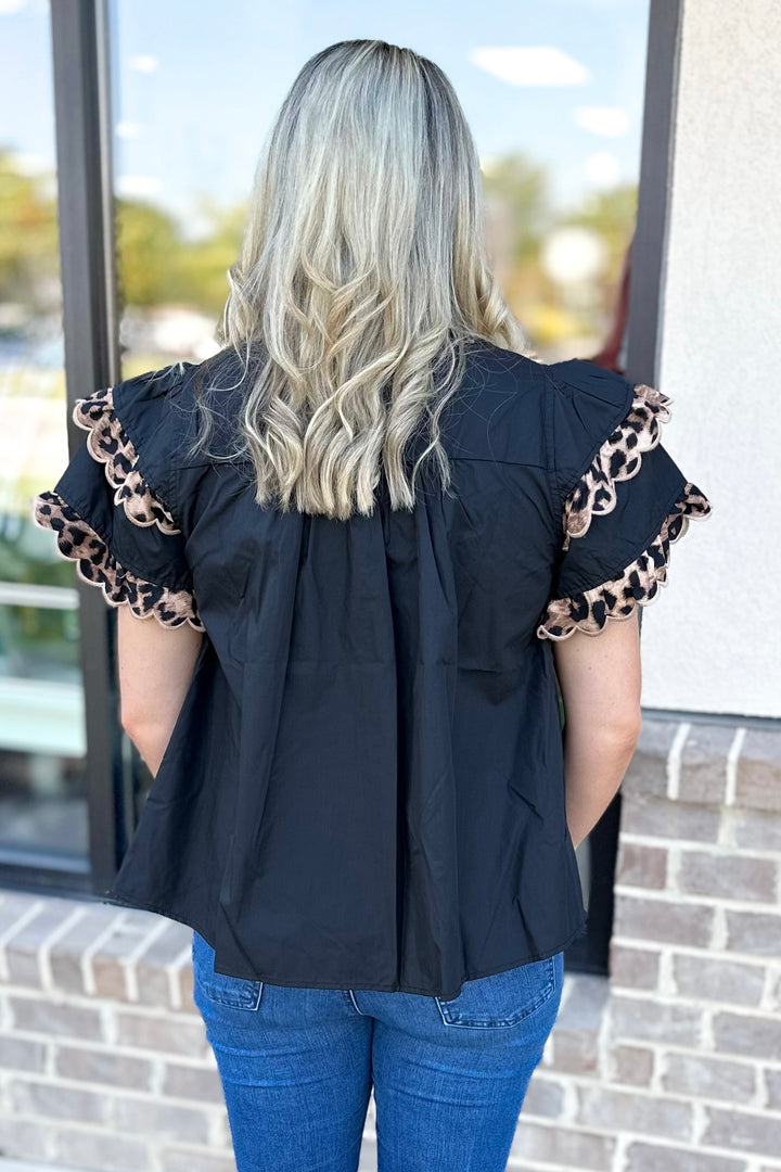 BLACK LEOPARD SCALLOP DETAIL TOP