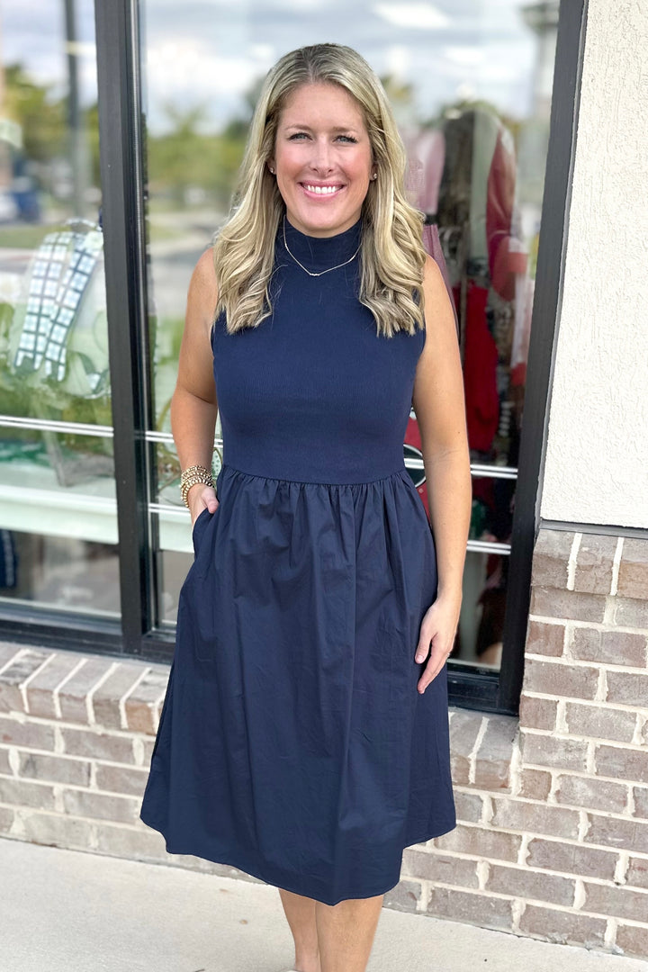 NAVY SLEEVELESS KNIT MIDI DRESS