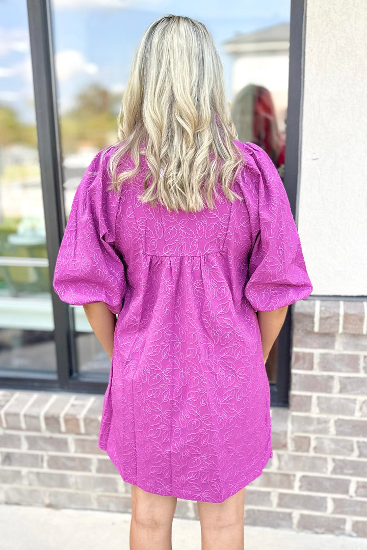 MAGENTA FLORAL LACE VNECK 3/4 SLEEVE DRESS