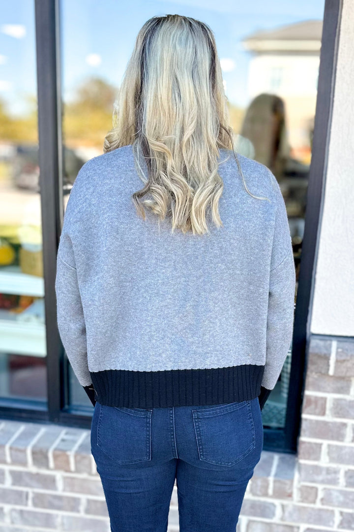 GREY COLOR BLOCK SWEATER