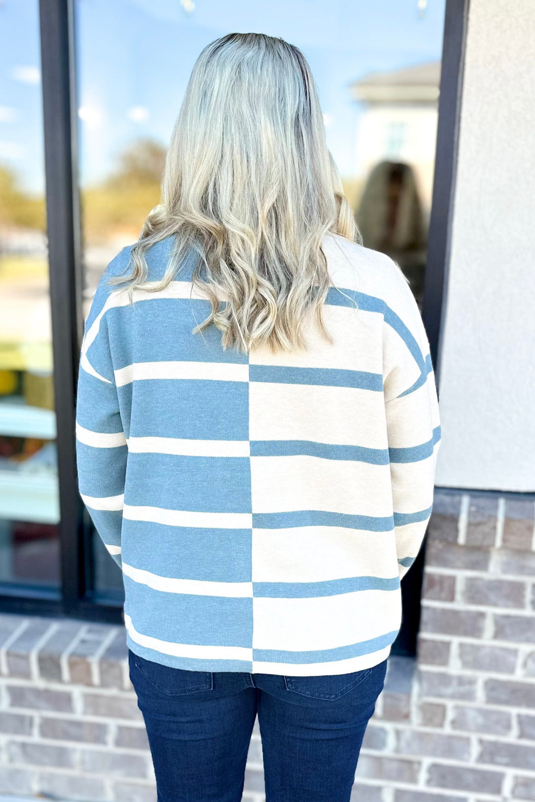 BLUE MIRROR COLOR BLOCK SWEATER