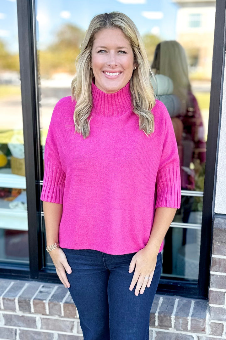 FUCHSIA TURTLENECK SHORT SLEEVE SWEATER