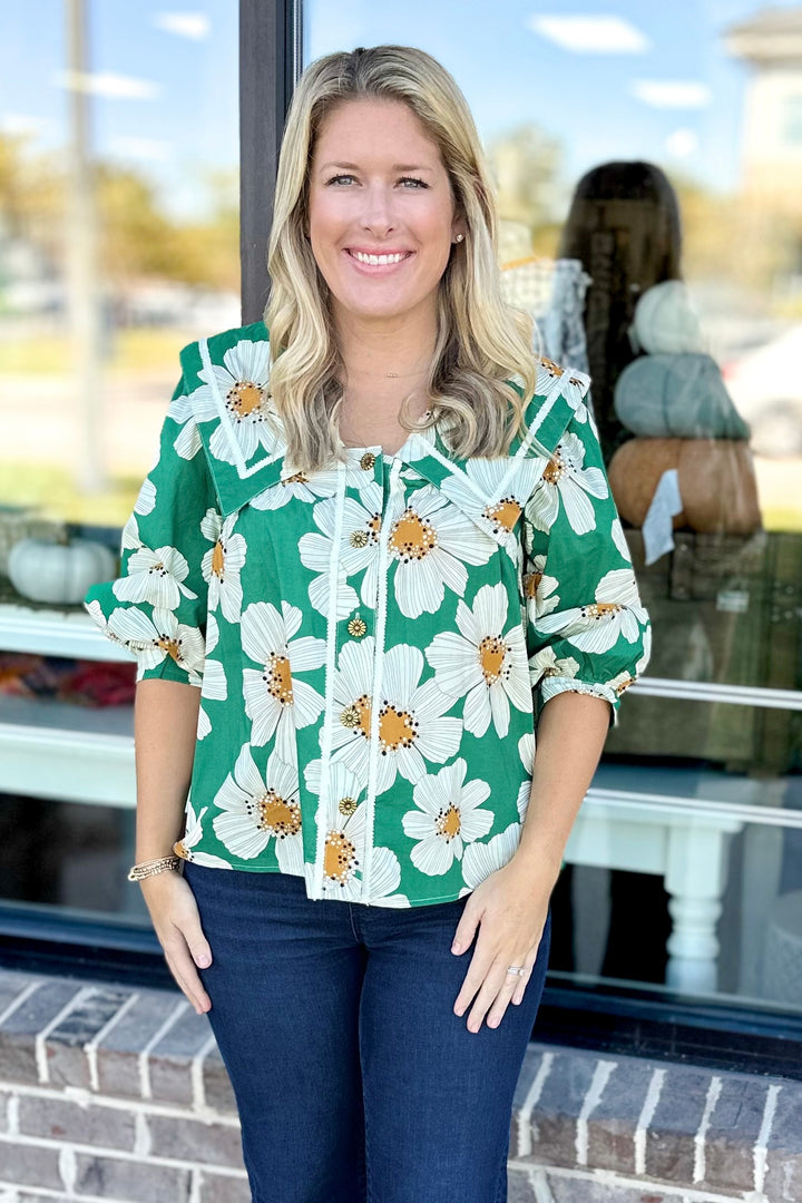 GREEN FLORAL SQUARE COLLAR TOP