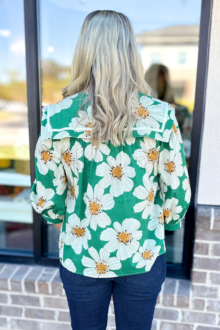 GREEN FLORAL SQUARE COLLAR TOP