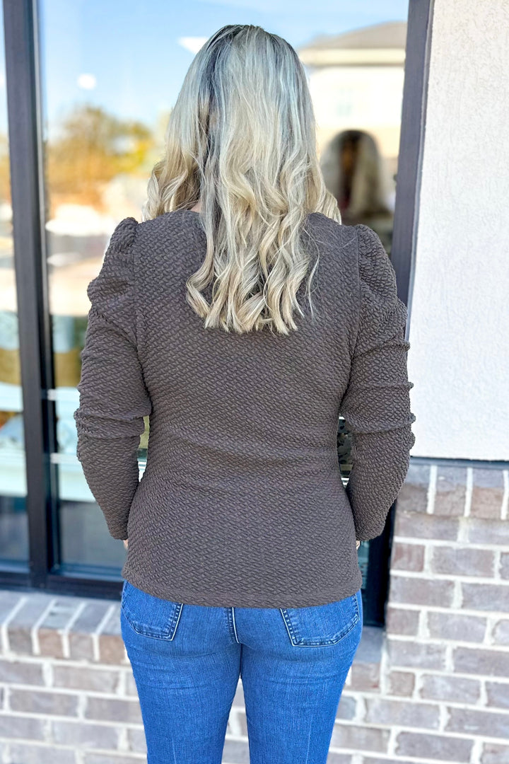 BROWN SCOOP NECK TEXTURED LONG SLEEVE TOP