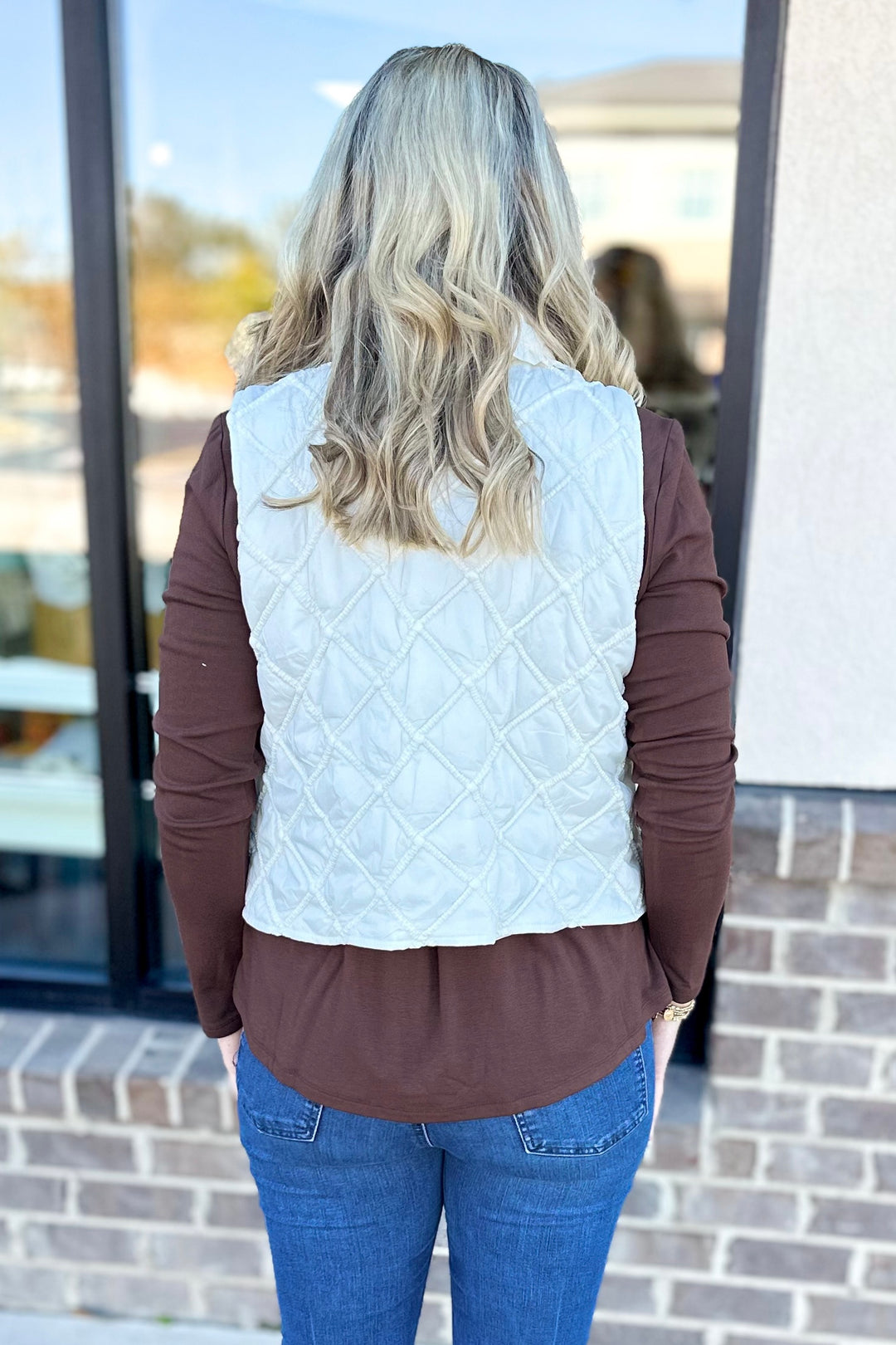 IVORY RUFFLE TRIM QUILTED VEST