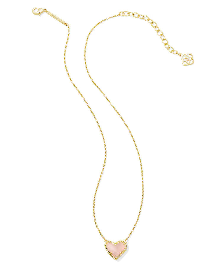 ARI HEART SHORT PENDANT NECKLACE, GOLD ROSE QUARTZ