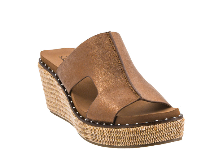 WASHED BRONZE METALLIC KISS N TELL WEDGE
