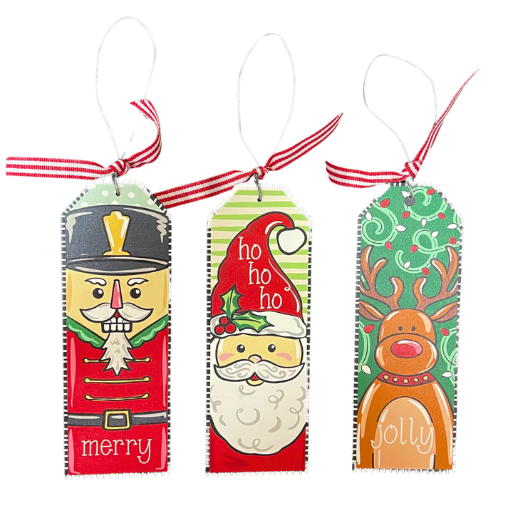 CLASSIC CHRISTMAS TAG WOOD ORNAMENT