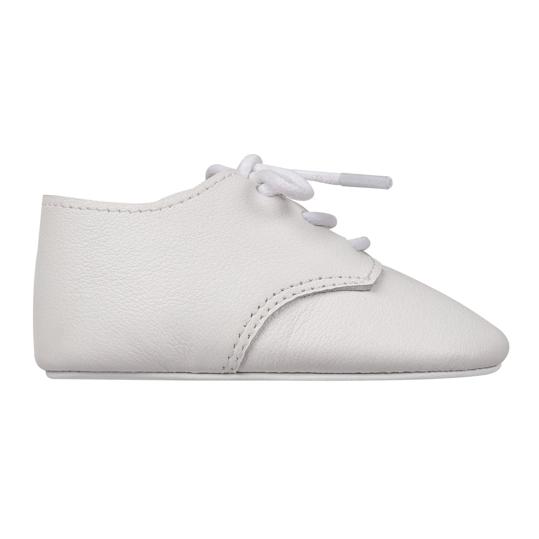 WHITE AUGUST CRIB SHOE