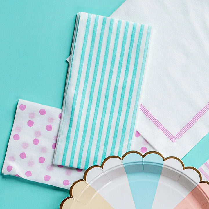 CAPRI AQUA GUEST TOWELS