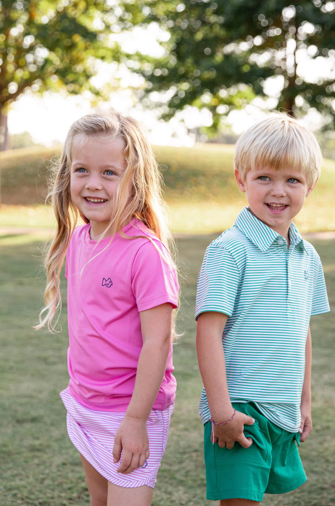 GREEN STRIPE PERFORMANCE POLO