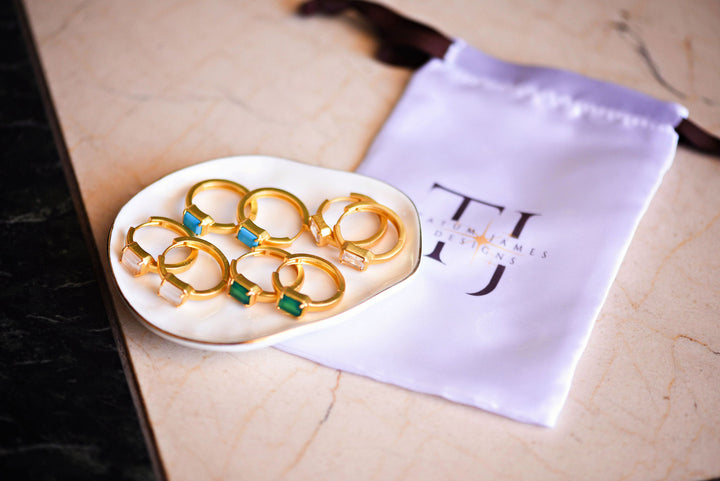 SCOUT HOOP EARRINGS MOTHER OF PEARL