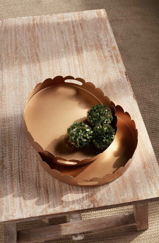 GOLD SCALLOP TRAY