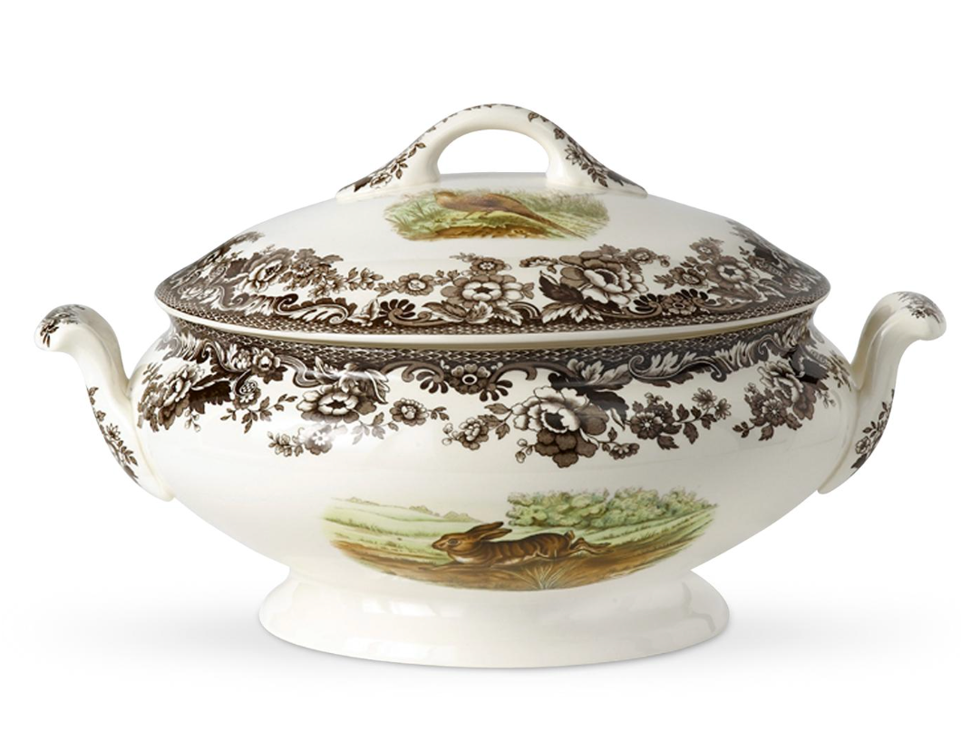 Woodland 9-Inch Covered Vegetable Dish – Classic Hunting and Wildlife Serveware | Walker Boutique