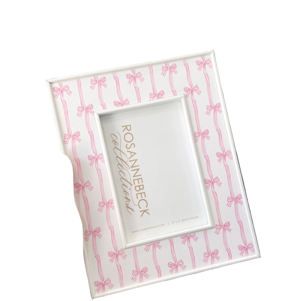 Rosanne Beck Gold & Baby Light Pink Stripe 4x6 Frame – Classic Pink Striped Picture Frame with Gold Accents | Walker Boutique