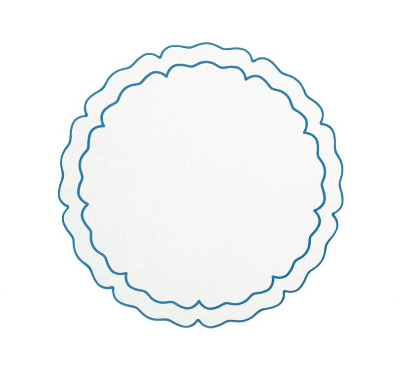 Navy Scalloped Vinilo Placemat Set – Durable Wipe-Clean Placemats with Scalloped Edges | Walker Boutique