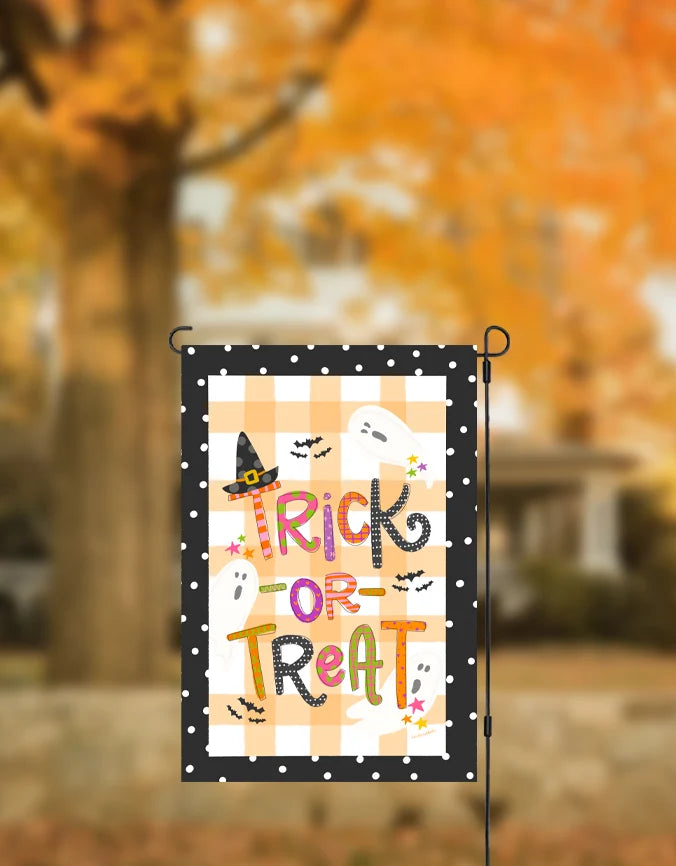 TRICK OR TREAT BORDER GARDEN FLAG