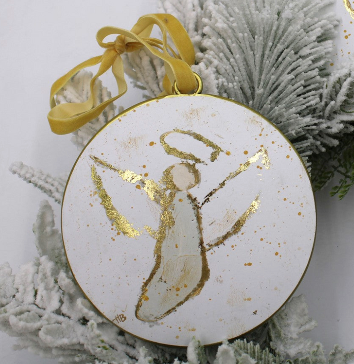 GOLD ACCENTS ANGEL METAL DISC ORNAMENT