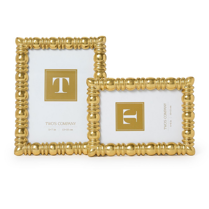 GOLD 4x6 5x7 SPINDLE FRAMES ON WHITE BACKGROUND SIDE BY SIDE WITH 4x6 FRAME LAYING HORIZONTAL