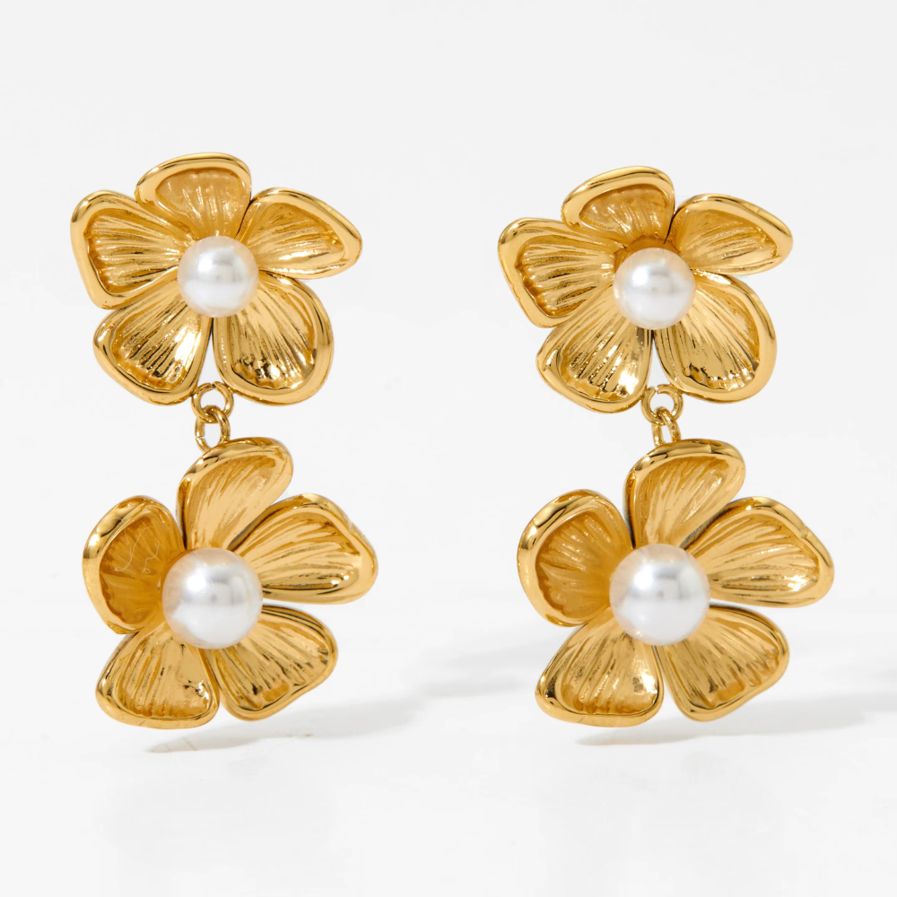 Gold Daisy pearl drop earrings with textured floral blooms