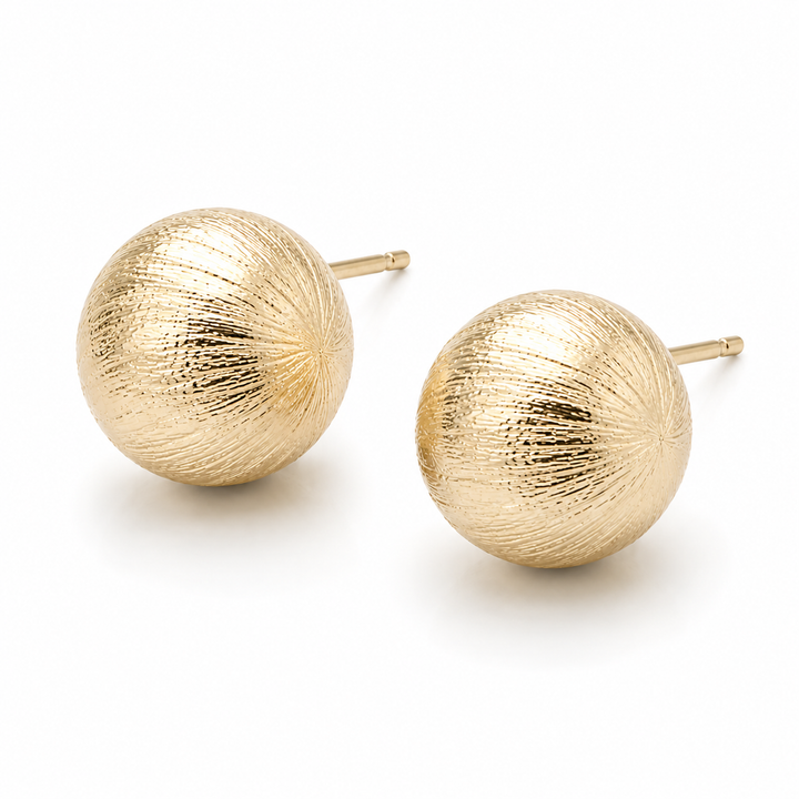 BRUSHED GOLD CHIC BIG BALL STUD EARRINGS
