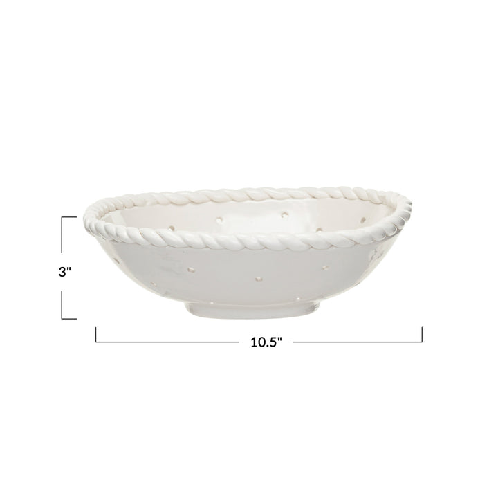 WHITE TWISTED EDGE STONEWARE COLANDER