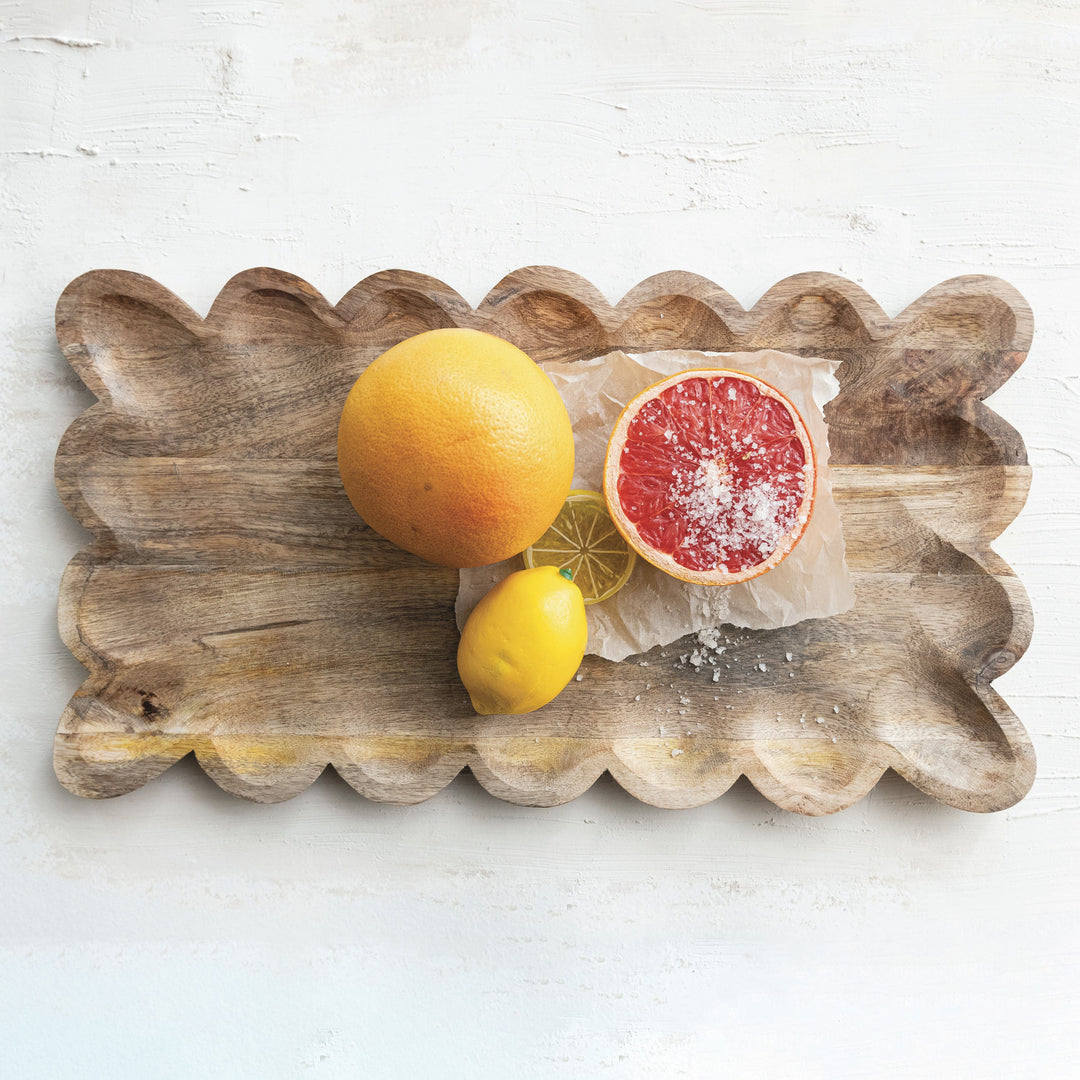 NATURAL WOOD SCALLOPED EDGE TRAY