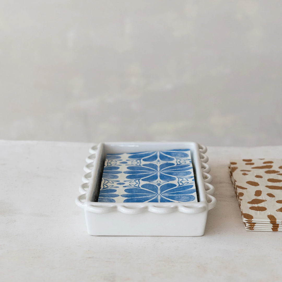 NAPKIN HOLDER WITH BLUE NAPKINS