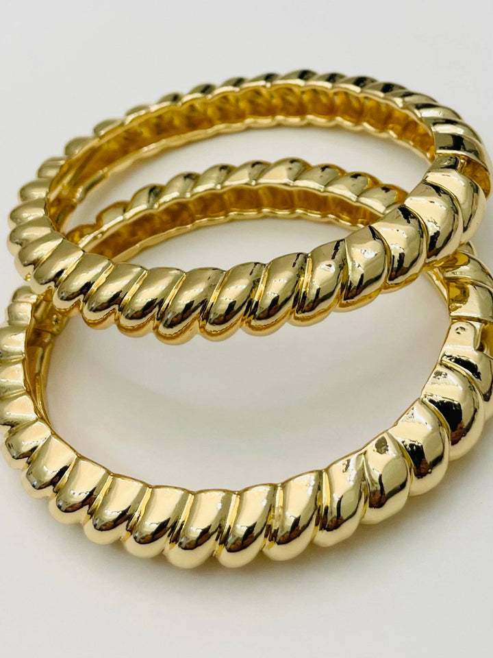 GOLD NARROW CABLE BRACELET