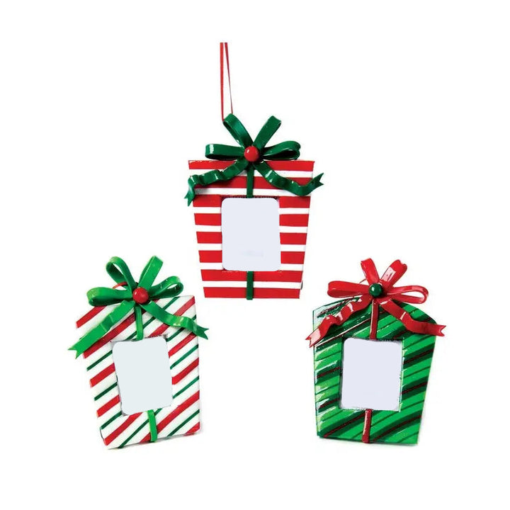 GIFT BOX PHOTO FRAME ORNAMENT