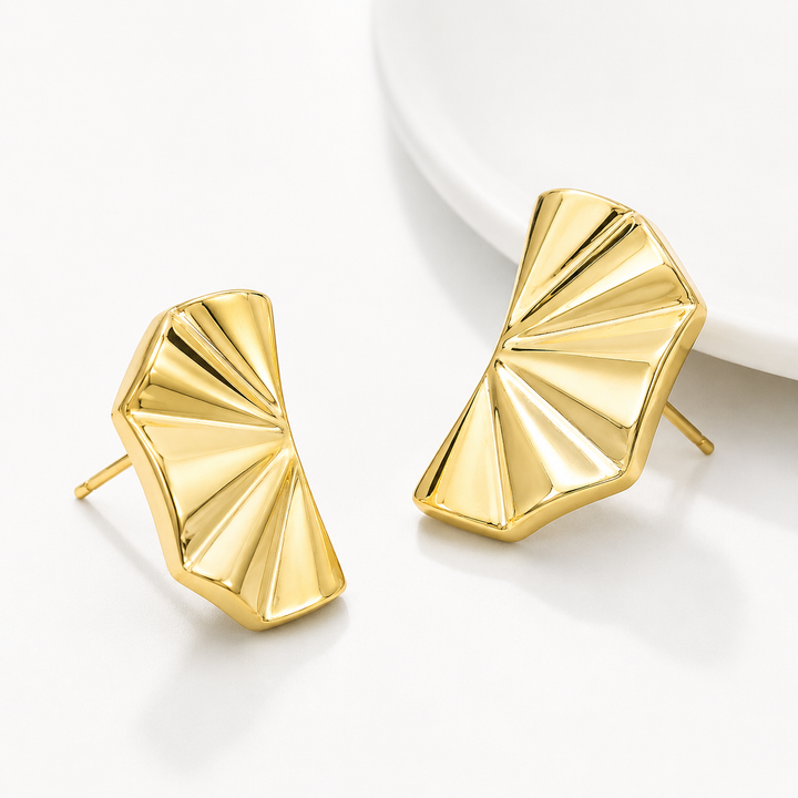 GOLD SMALL FAN STUD EARRINGS