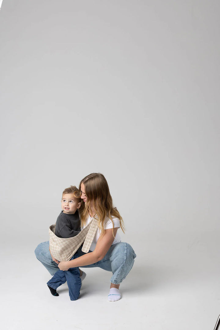 THE MONARCH TODDLER SLING | HOUNDSTOOTH