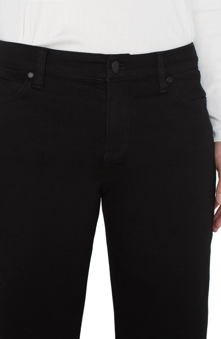 LIVERPOOL: STRIDE CROP WIDE | BLACK RINSE