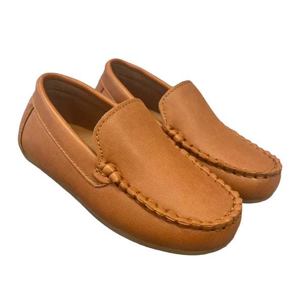 TAN CARSSON LOAFER