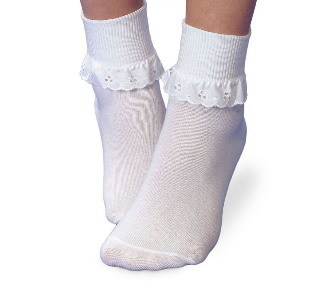 Jefferies Socks White Eyelet Ruffle Socks 2154