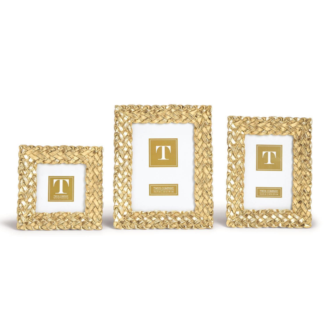 GOLD TWISTED PICTURE FRAME