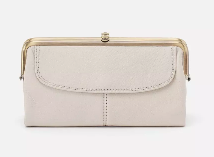 HOBO: LAUREN CLUTCH WALLET IN POWDER WHITE