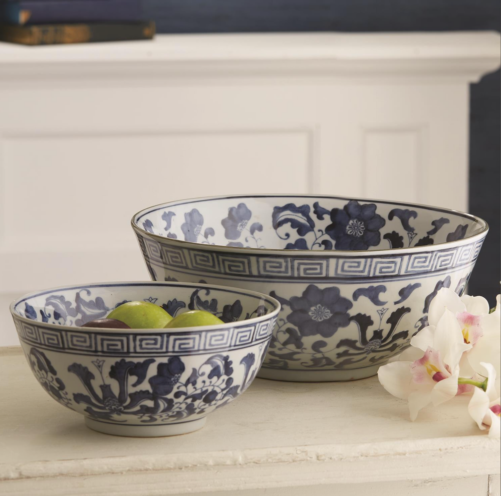 bowls used in kitchen with fruit 
