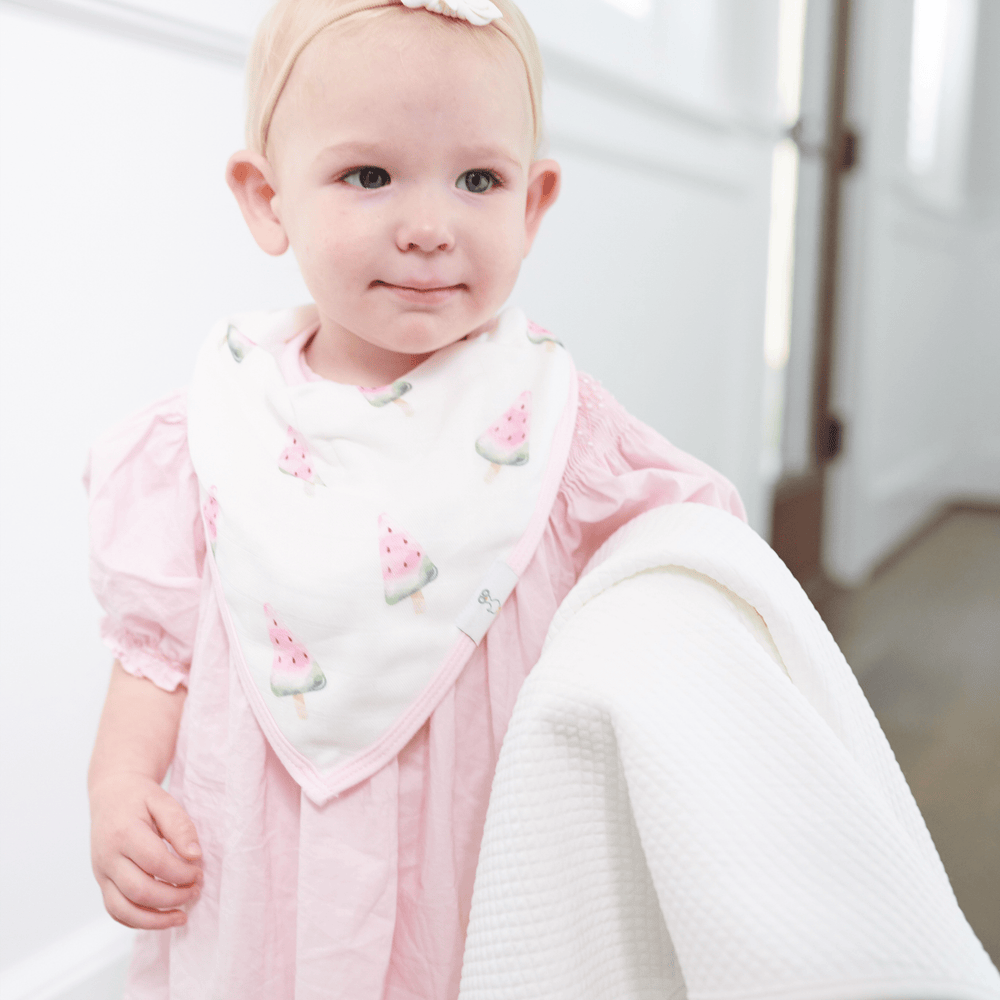 WHITE KNIT BLANKET